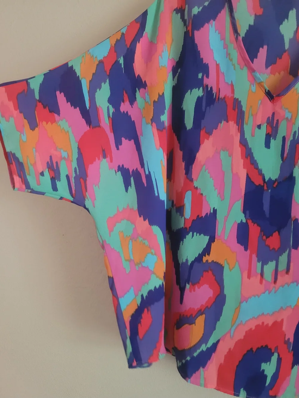 Adrienne Multicolor V-Neck Short Sleeve Tunic